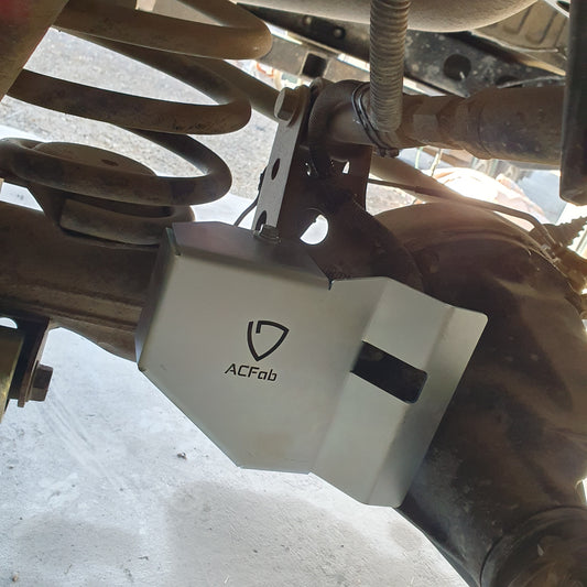 Toyota Landcruiser 76/78/79 and 80 series Rear Diff Locker Guard