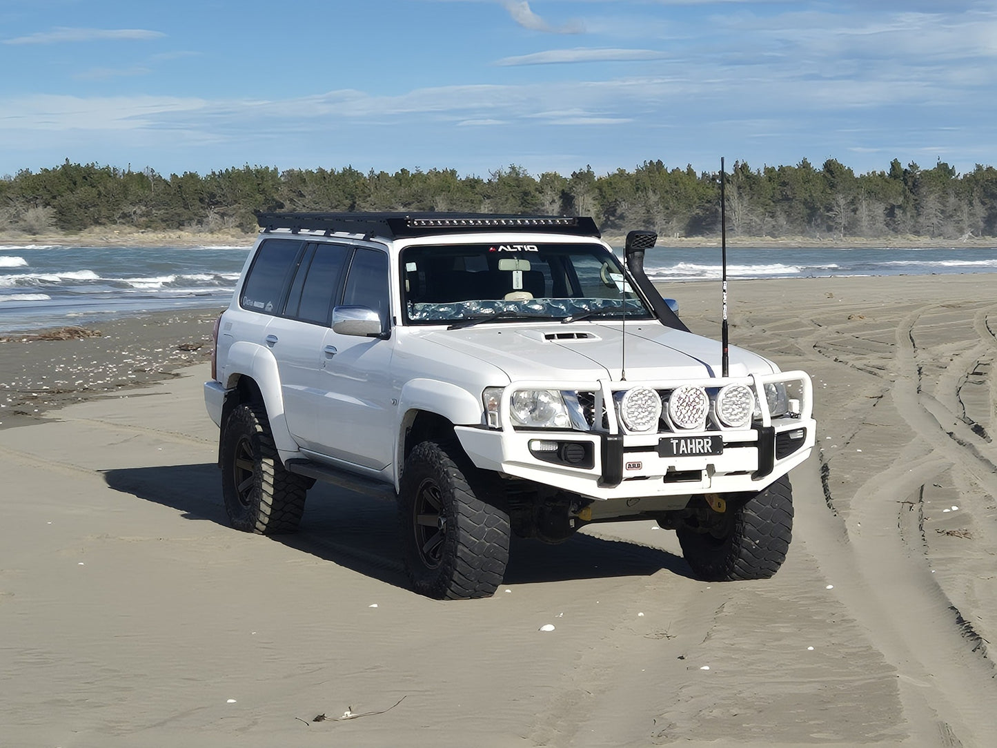 Nissan Patrol Y61 GU Roof Rack