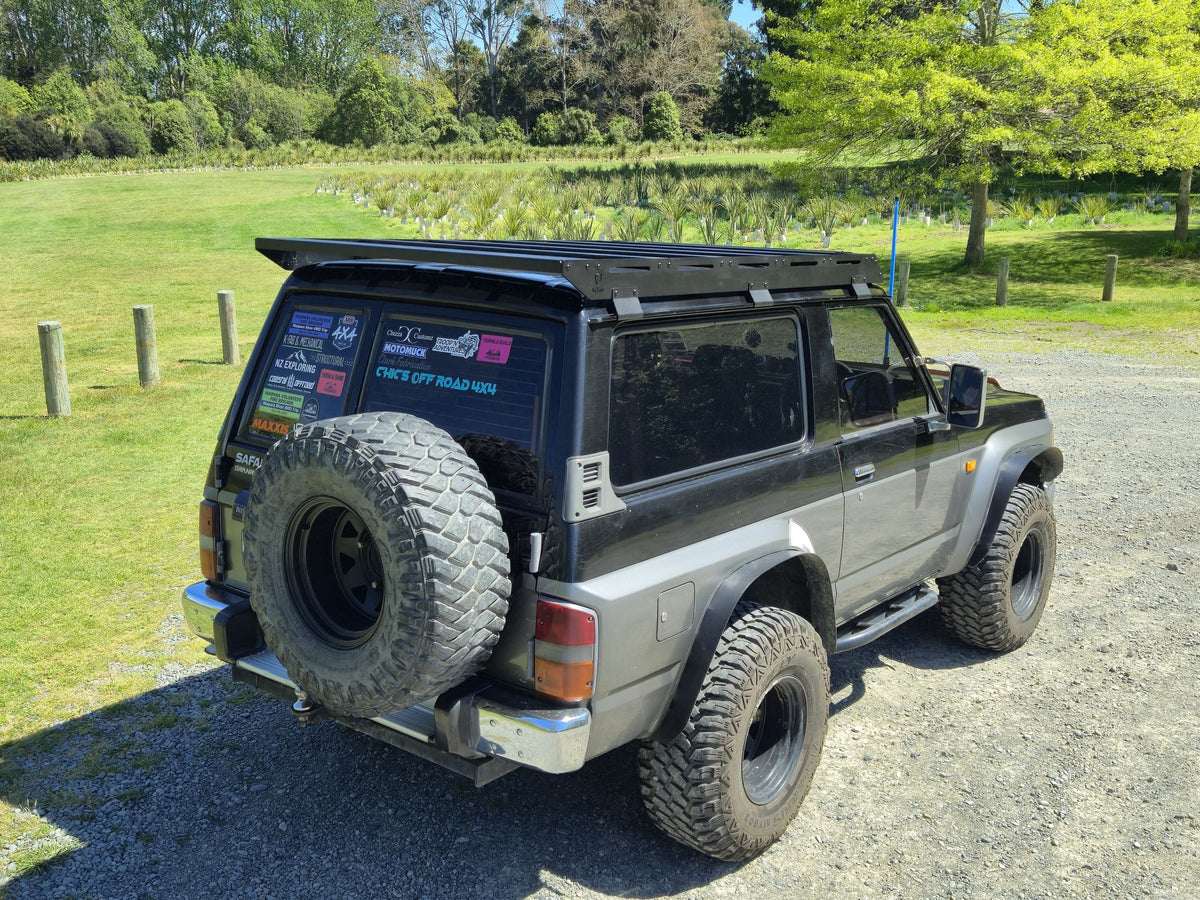 Nissan Patrol Y60 GQ SWB 1987-1998 Roof Rack