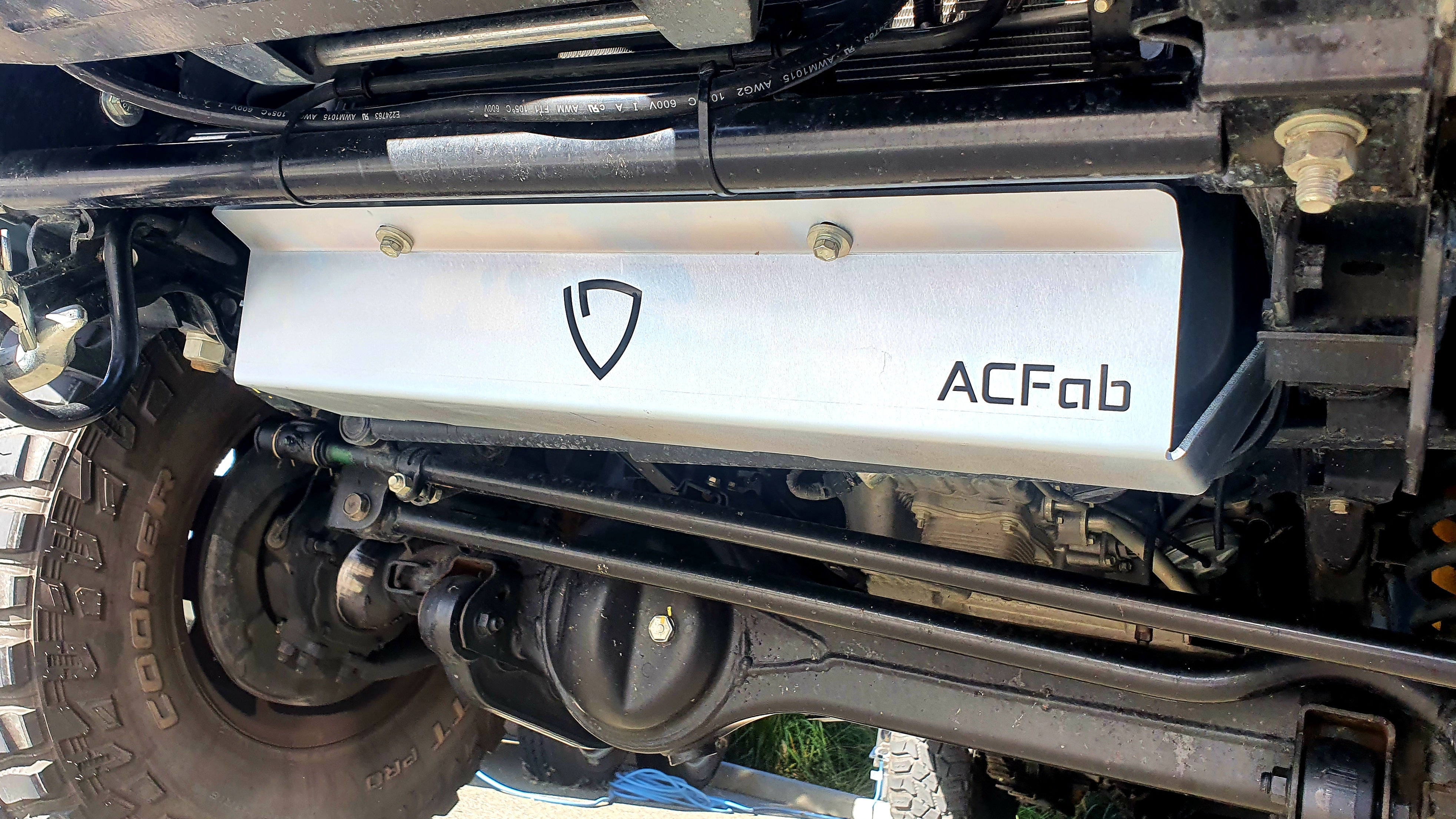 Vdj79 Radiator Toyota Landcruiser VDJ 76/78/79 series V8 Radiator Guard – ACFab
